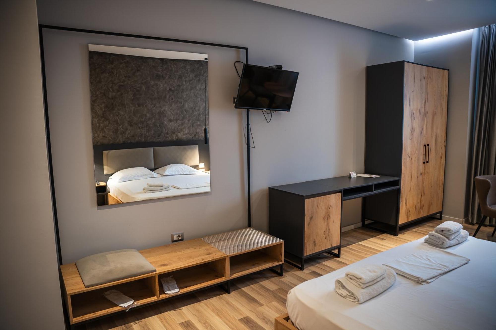 Center Boutique Hotel Tirana Exteriér fotografie